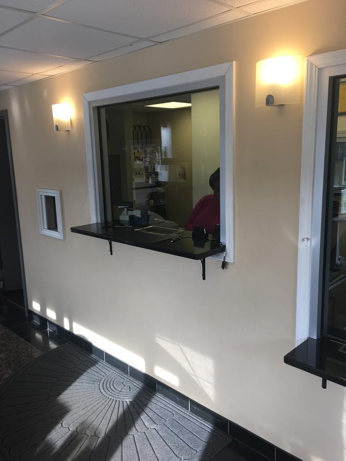 Midway Inn & Suites Oak Lawn Extérieur photo